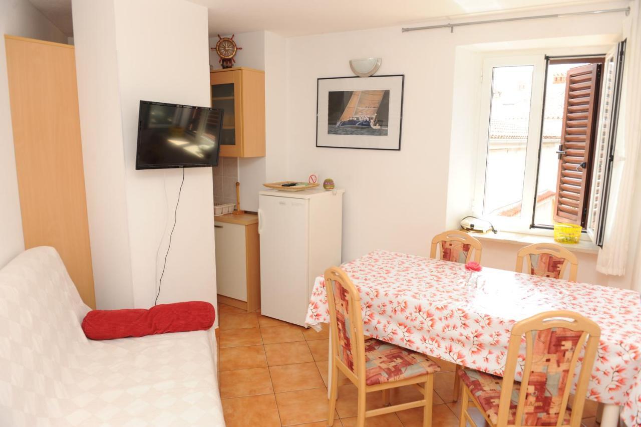 Apartma Lavela Izola Exterior photo